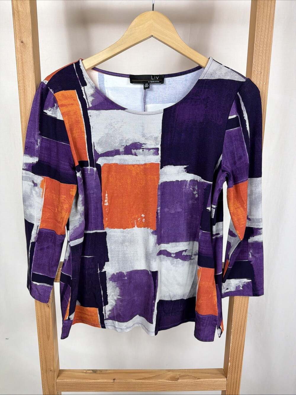 NWT Liv by Habitat Clothes 3/4 Sleeve Round Neck Abstract Top #1164 Size SM
